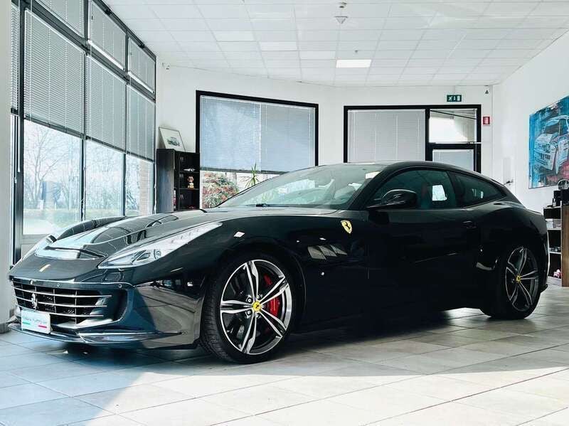 Nero Usata 2017 Ferrari GTC4Lusso Coupé | 255.000 € - Immagine 1/4