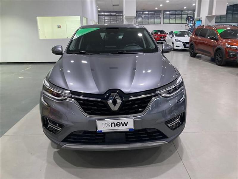 Usata Renault Arkana Intens 145 CV (106 kW) 2023 Grigio scuro SUV