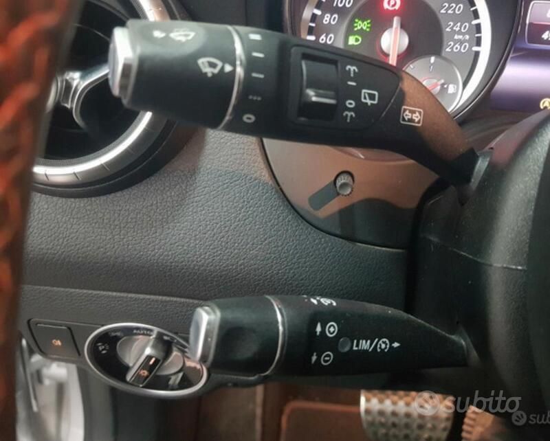 Usata Mercedes CLA220 177 CV (130 kW) 2015 Grigio Berlina