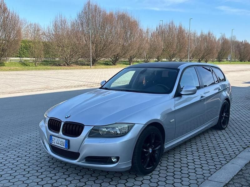 Usata BMW 318 M Sport 143 CV (105 kW) 2010 Argento Station wagon