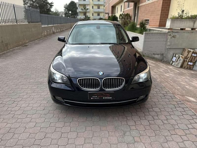 Usata BMW 525 197 CV (144 kW) 2007 Blu/azzurro Station wagon
