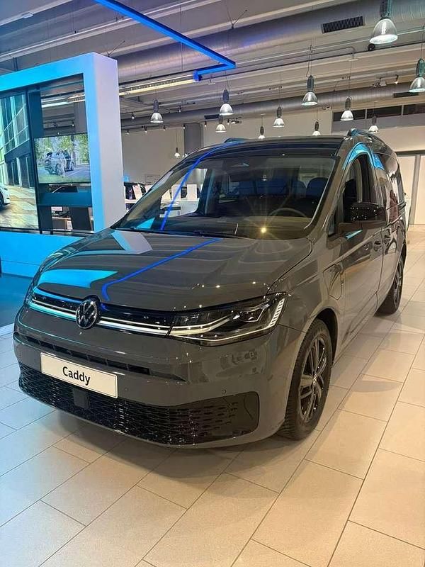 Pure grey Nuova 2025 VW Caddy Edition Monovolume | 40.600 € - Immagine 1/4