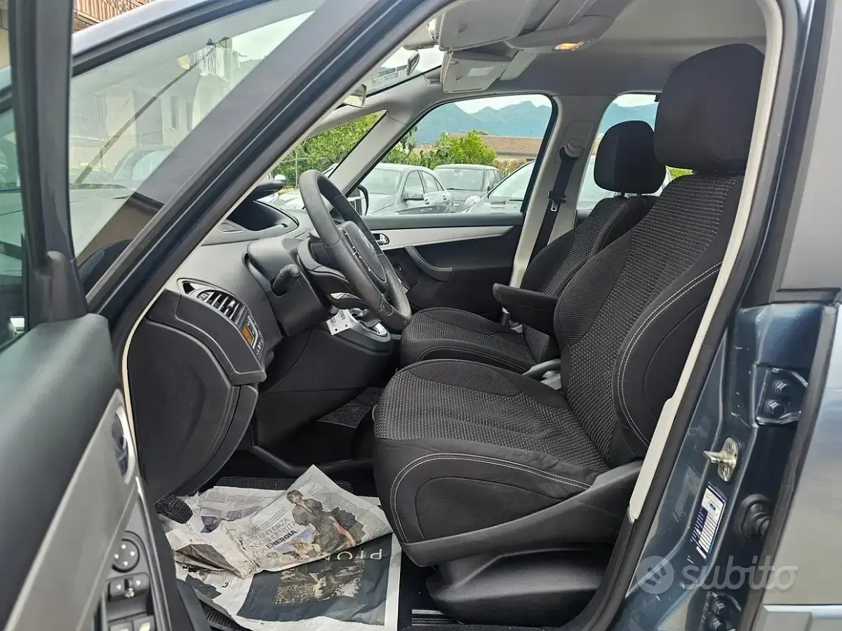 Usata Citroën Grand C4 Picasso Business Class 112 CV (82 kW) 2012 Grigio Monovolume