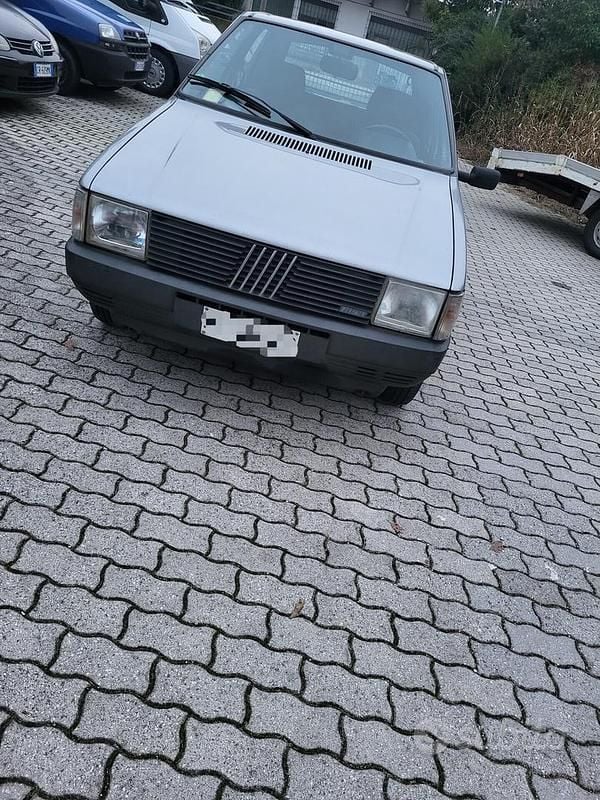 Grigio Usata 1988 Fiat Uno Due volumi | 1900 € - Immagine 1/4