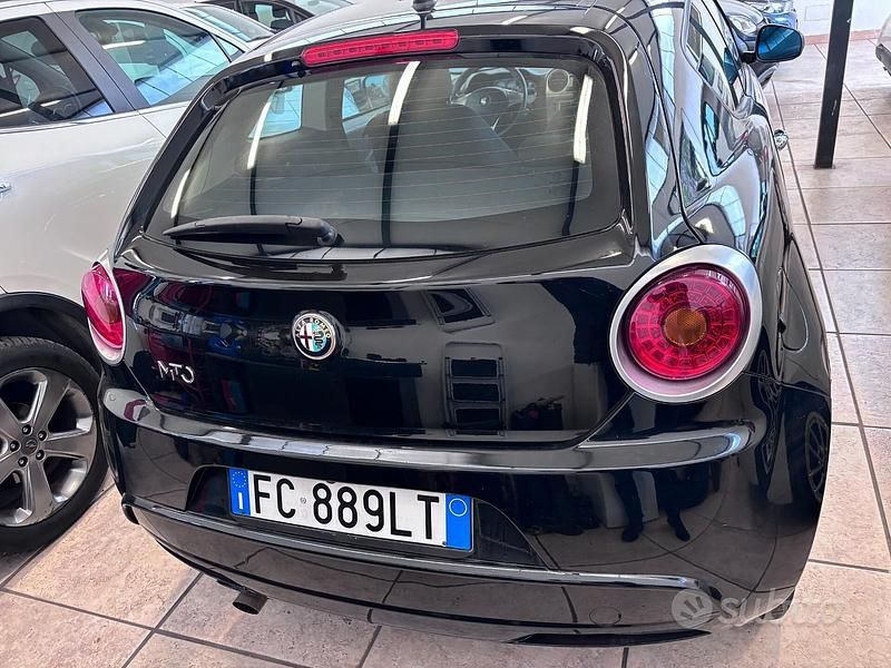 Usata Alfa Romeo MiTo Impression 70 CV (51 kW) 2016 Nero Utilitaria