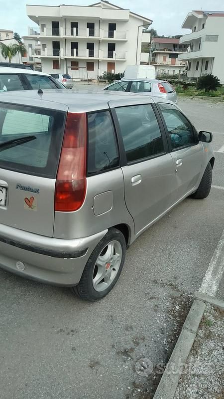 Usata Fiat Punto 1998 Grigio Utilitaria