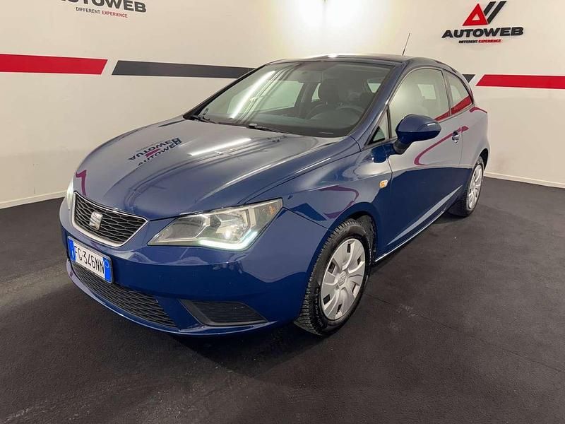 Blu Usata 2016 Seat Ibiza CONNECT Tre volumi | 5990 € (Buon prezzo) - Immagine 1/4