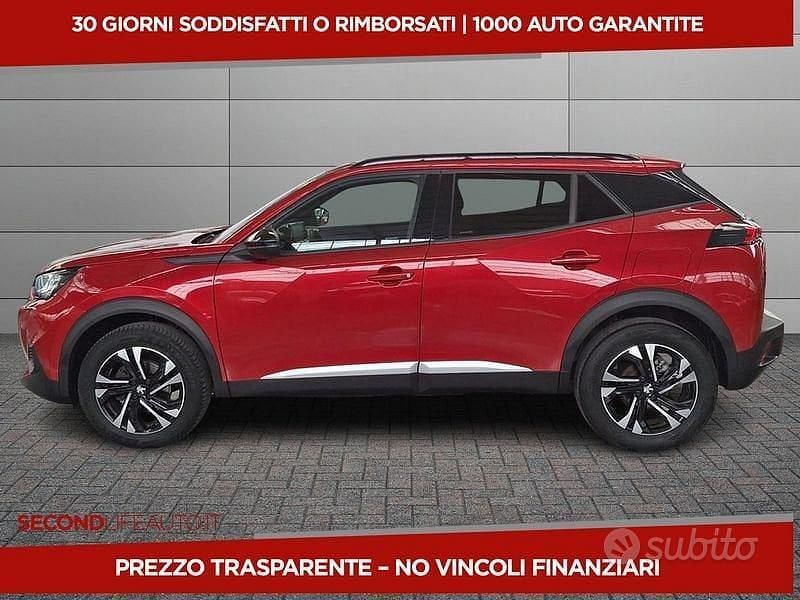 Usata Peugeot 2008 Allure 131 CV (96 kW) 2023 Rosso SUV