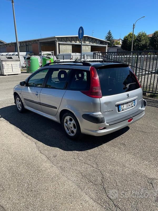 Usata Peugeot 206 75 CV (55 kW) 2003 Grigio Station wagon