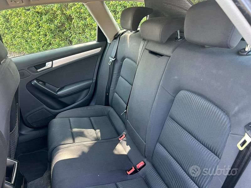 Usata Audi A4 Business 143 CV (105 kW) 2013 Nero Station wagon