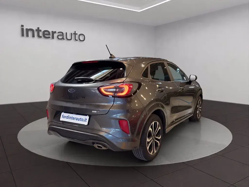 Usata Ford Puma ST-Line 125 CV (91 kW) 2022 Magnetic grey SUV