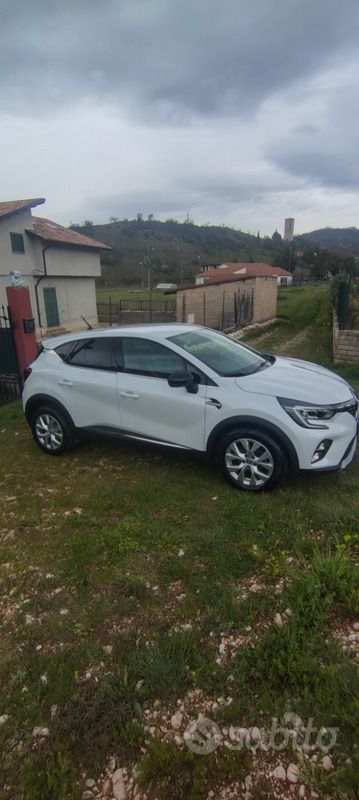 Usata Renault Captur 2022 Bianco SUV