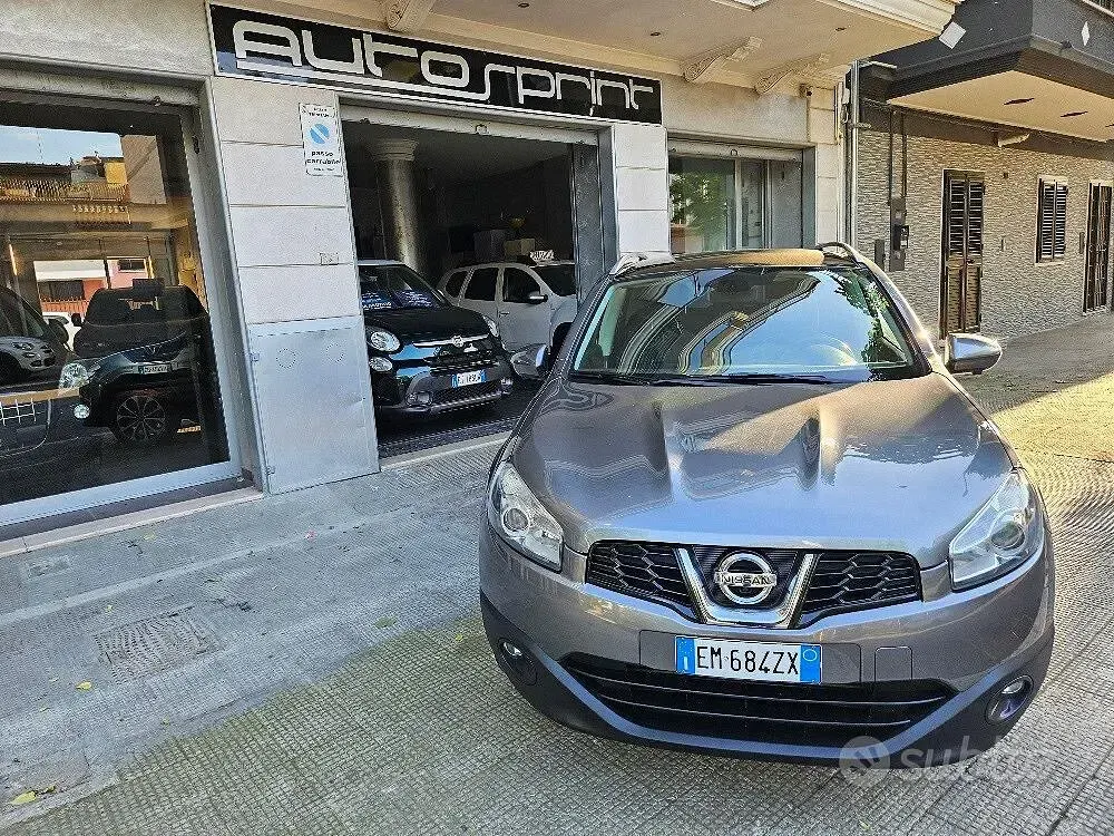 Usata Nissan Qashqai Tekna 110 CV (80 kW) 2012 Grigio SUV