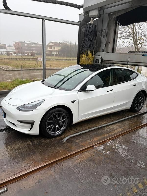 Usata Tesla Model 3 2022 Bianco Berlina
