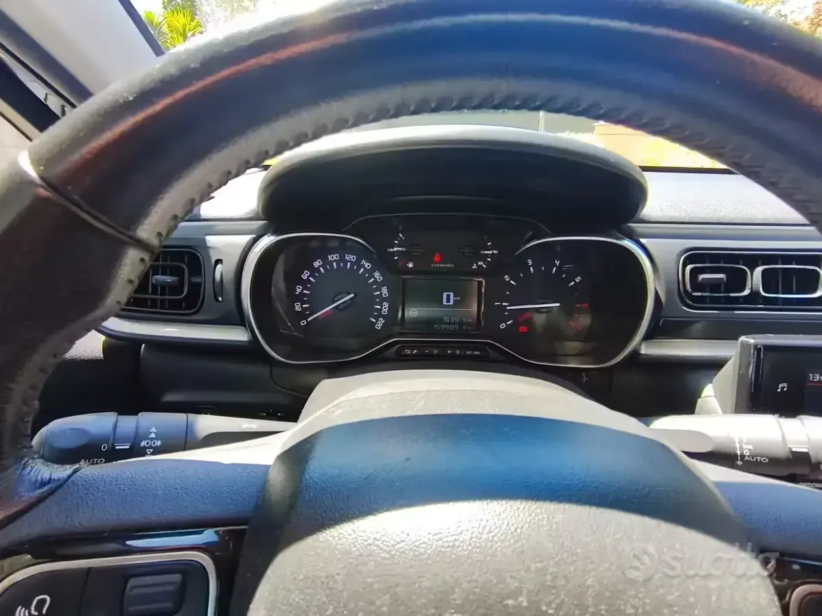 Usata Citroën C3 Shine 82 CV (60 kW) 2018 Nero Utilitaria