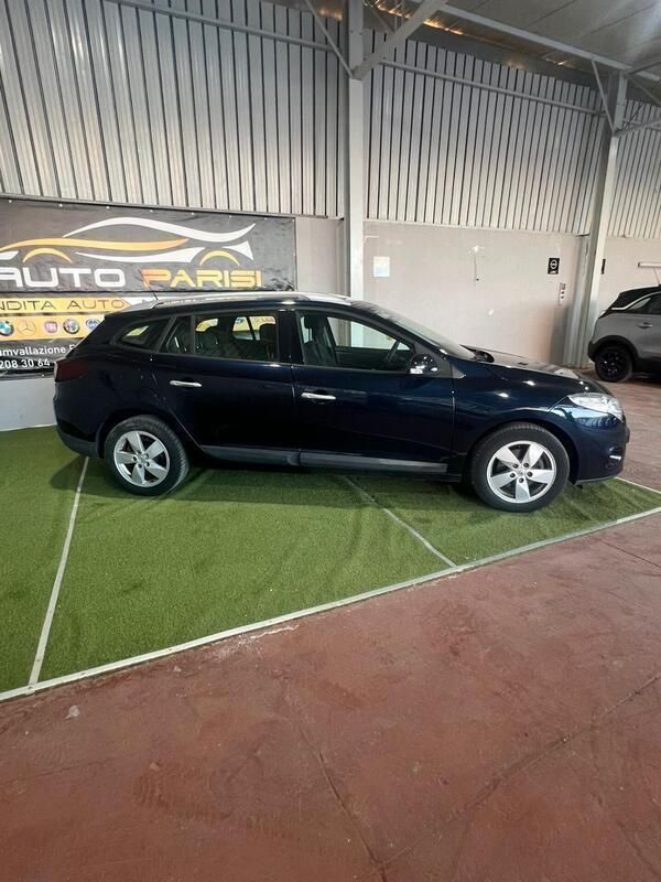 Usata Renault Mégane GrandTour Dynamique 110 CV (80 kW) 2010 Blu Station wagon