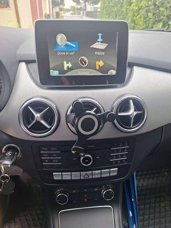 Usata Mercedes B200 136 CV (100 kW) 2017 Monovolume
