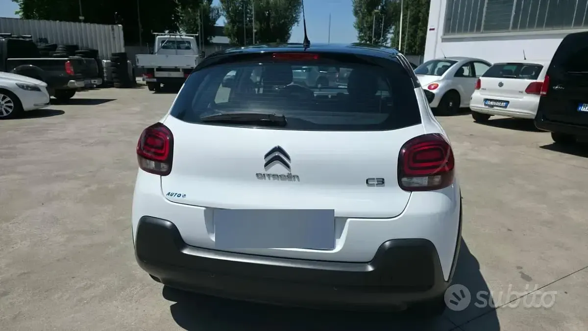 Usata Citroën C3 83 CV (61 kW) 2020 Bianco Utilitaria