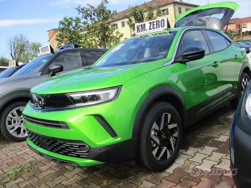 Usata Opel Mokka Elegance 136 CV (100 kW) 2024 Verde SUV