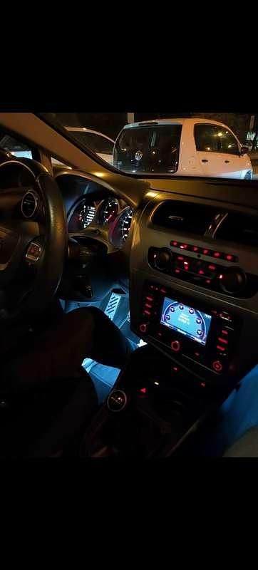 Usata Seat Leon Copa 105 CV (77 kW) 2011 Utilitaria