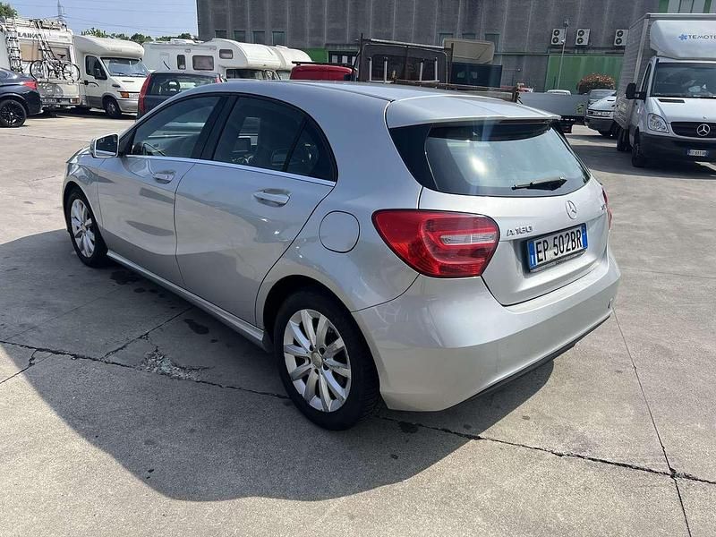Usata Mercedes A180 109 CV (80 kW) 2012 Other Berlina