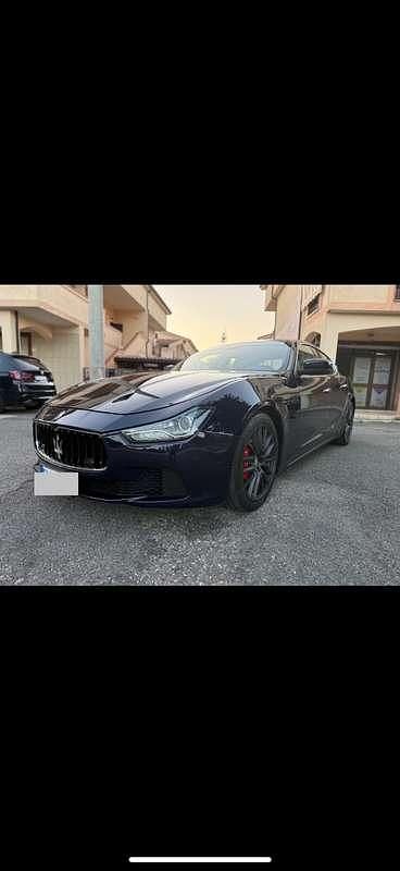 Usata Maserati Ghibli 250 CV (183 kW) 2015 Blu/azzurro Berlina