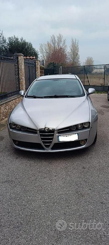 Usata Alfa Romeo 159 Progression 150 CV (110 kW) 2008 Grigio Station wagon
