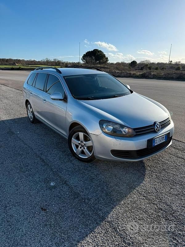 Usata VW Golf VII 105 CV (77 kW) 2013 Grigio Station wagon