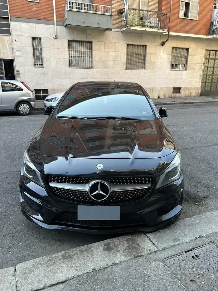 Usata Mercedes CLA220 177 CV (130 kW) 2016 Nero Coupé