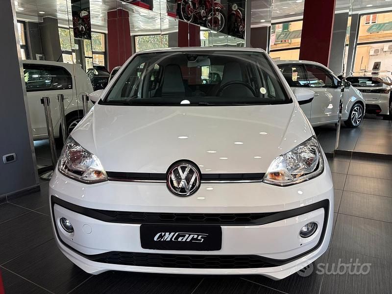 Usata VW up! Move 68 CV (50 kW) 2019 Bianco Utilitaria