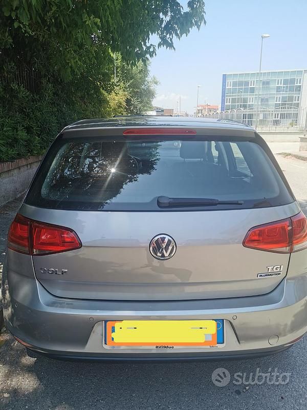 Usata VW Golf VII 110 CV (80 kW) 2015 Grigio Berlina