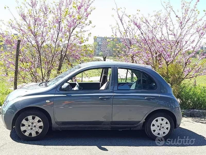 Usata Nissan Micra Acenta 80 CV (58 kW) 2003 Grigio Utilitaria