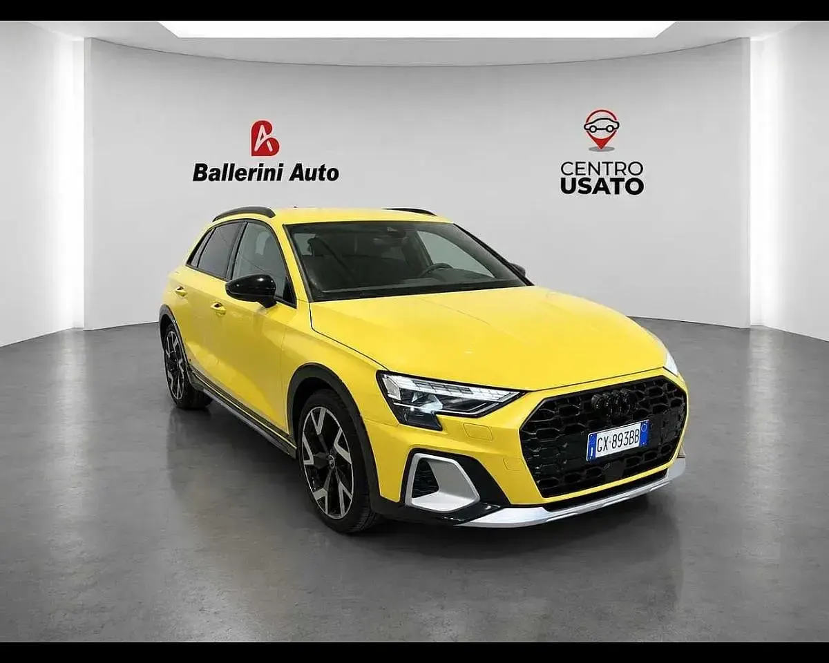 Usata Audi A3 S-Line 150 CV (110 kW) 2024 Giallo Berlina