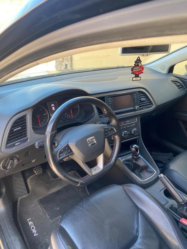 Usata Seat Leon FR 150 CV (110 kW) 2014 Nero Berlina