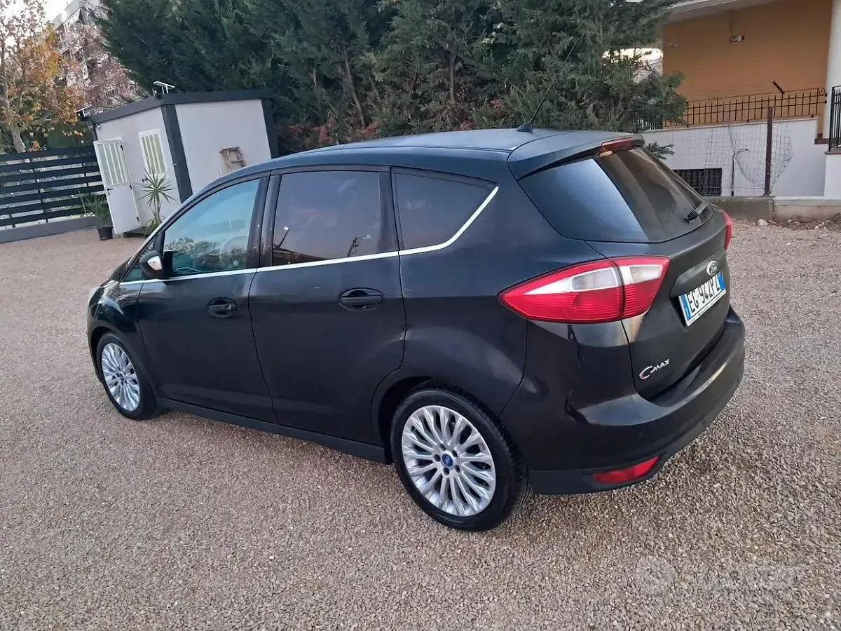 Usata Ford C-MAX Titanium 115 CV (84 kW) 2012 Nero Monovolume