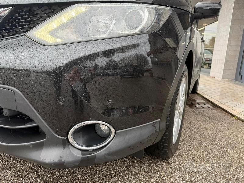 Usata Nissan Qashqai 110 CV (80 kW) 2015 Nero SUV