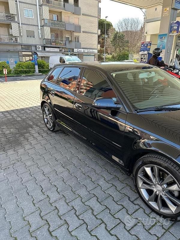 Usata Audi A3 140 CV (102 kW) 2012 Nero Utilitaria