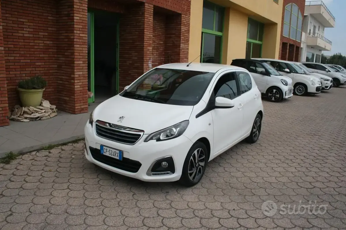 Usata Peugeot 108 Allure 72 CV (52 kW) 2021 Bianco Berlina