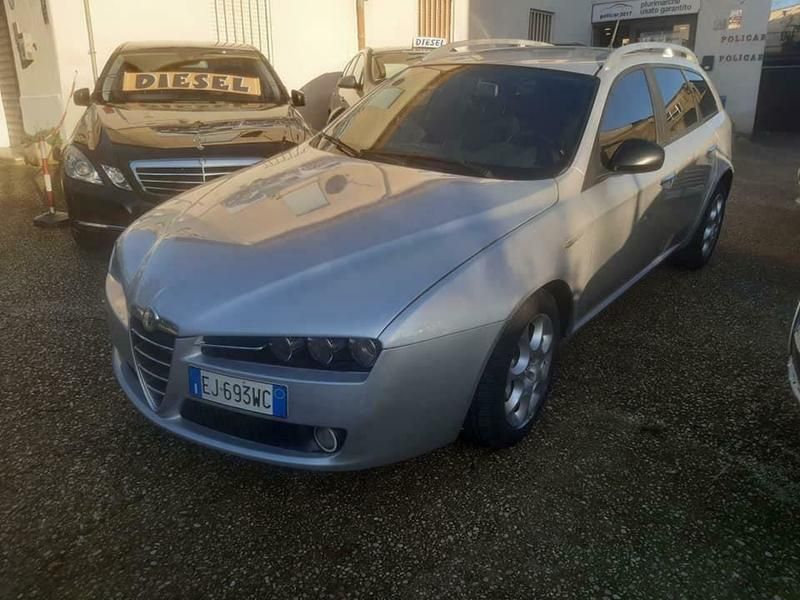 Venduto Alfa Romeo 159 2.0 JTDm 136 C. auto usate in vendita