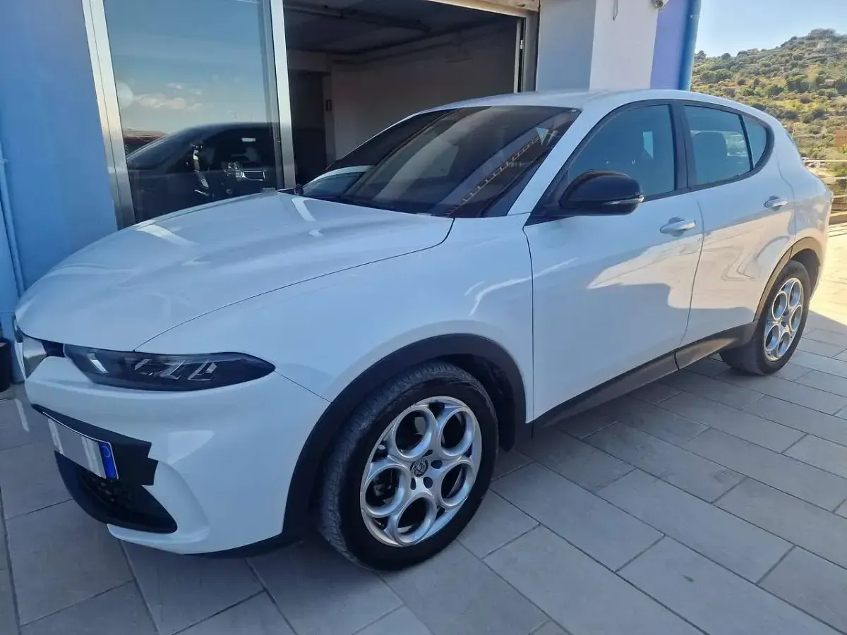 Usata Alfa Romeo Tonale Sprint 131 CV (96 kW) 2023 Bianco SUV