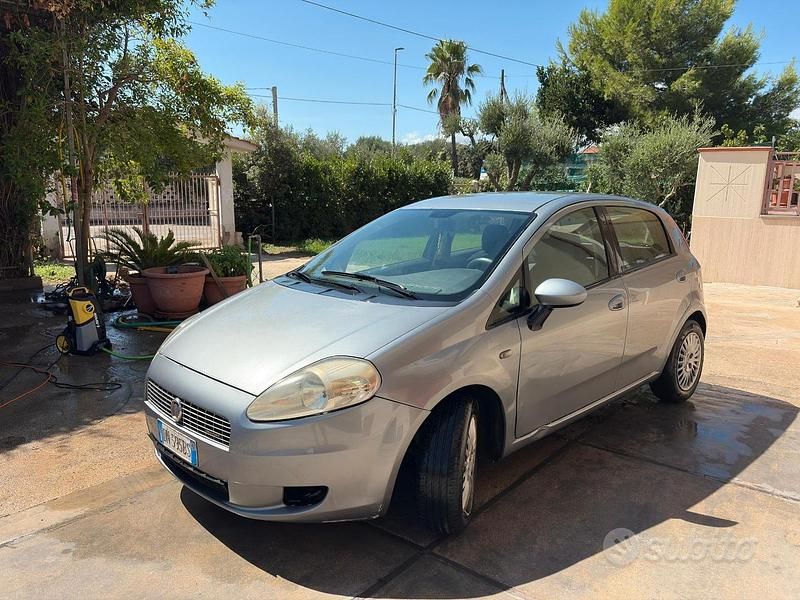 Usata Fiat Grande Punto 2008 Grigio Utilitaria