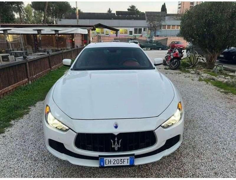 Usata Maserati Ghibli 250 CV (183 kW) 2015 Bianco Berlina