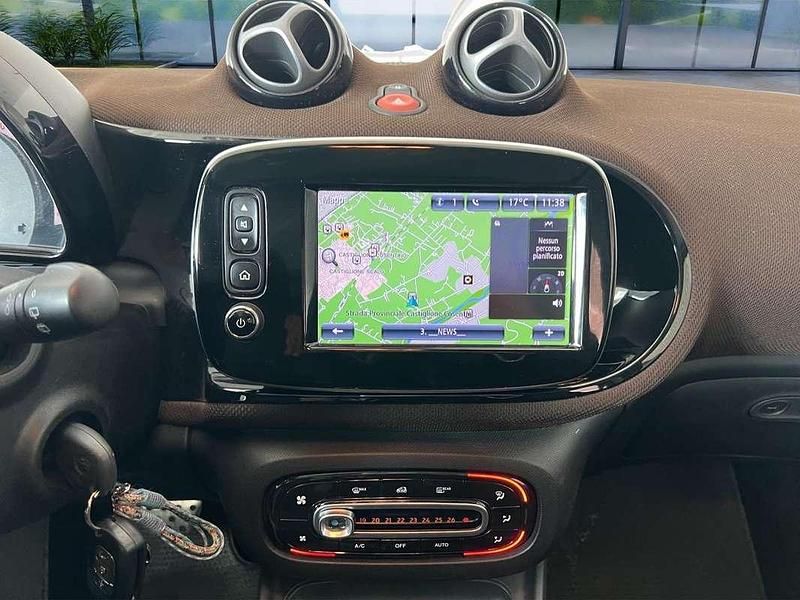 Usata Smart ForFour 90 CV (66 kW) 2018 Marrone Utilitaria