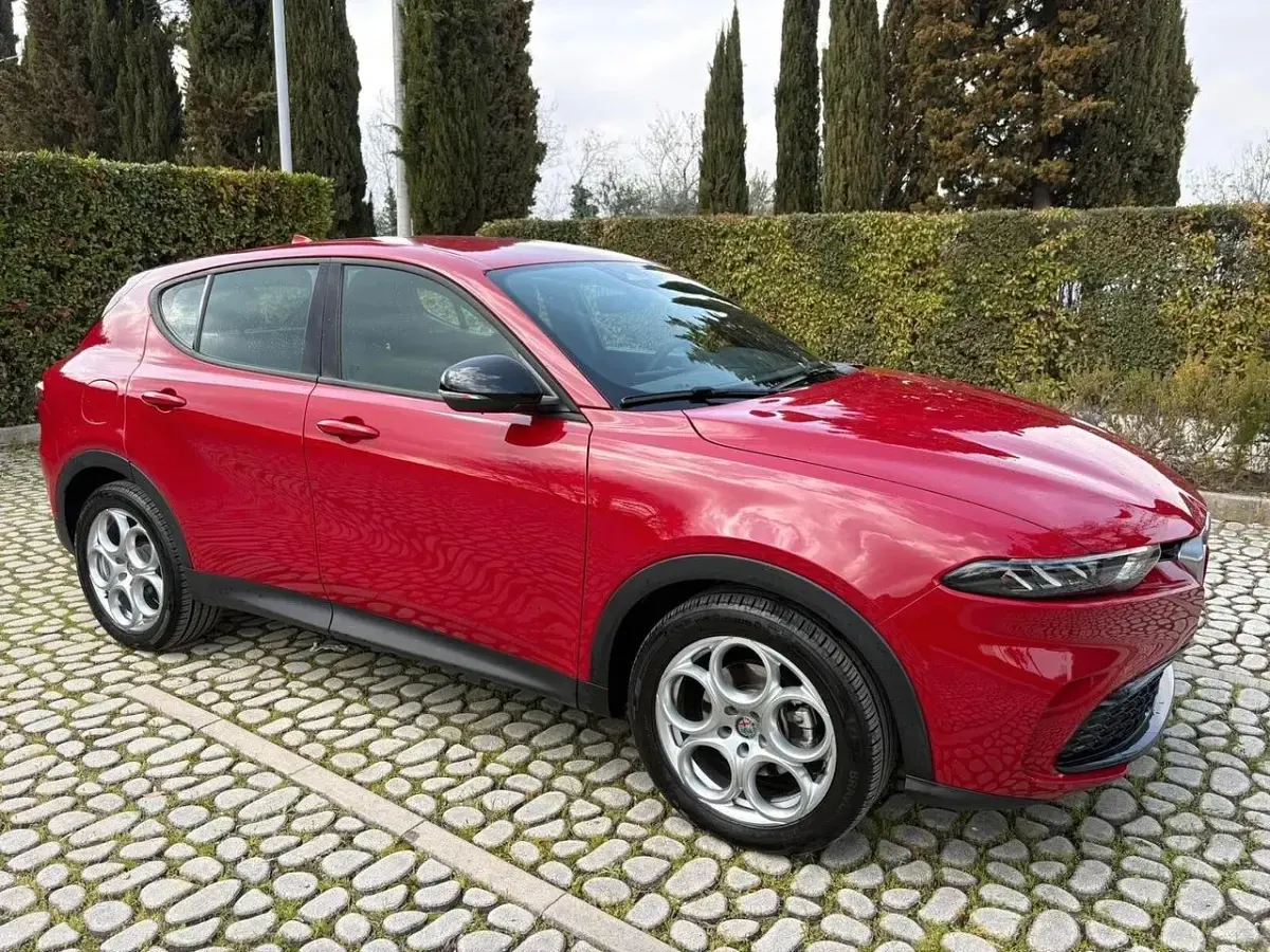 Usata Alfa Romeo Tonale Super 130 CV (95 kW) 2023 Rosso SUV