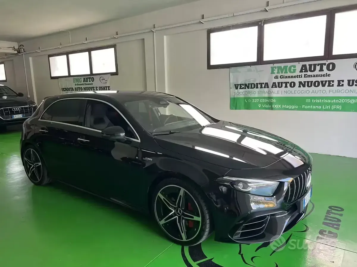 Usata Mercedes A45 AMG AMG line 421 CV (309 kW) 2023 Nero Utilitaria