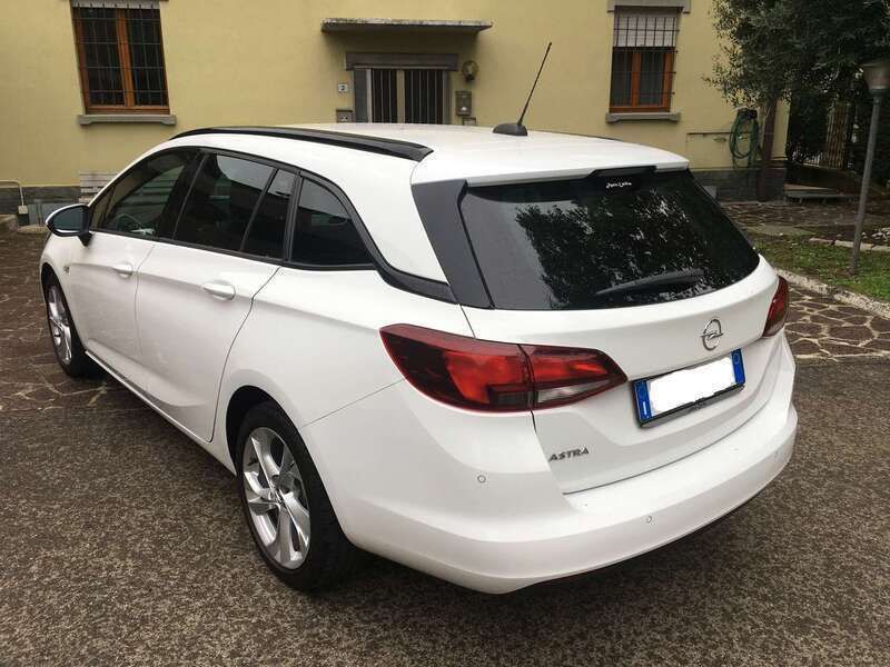 Usata Opel Astra Business Elegance 105 CV (77 kW) 2020 Bianco Station wagon