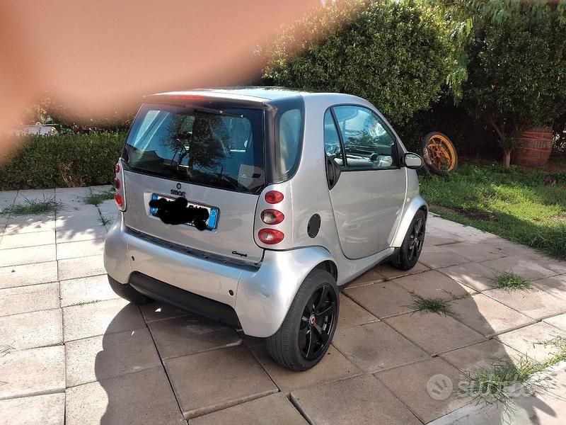 Usata 2003 Smart ForTwo Coupé Due volumi | 1000 € (Super prezzo) - Immagine 1/4