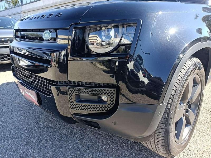 Usata Land Rover Defender HSE Dynamic 249 CV (183 kW) 2023 Nero SUV
