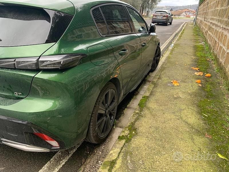 Usata Peugeot 308 GT 131 CV (96 kW) 2022 Verde Berlina