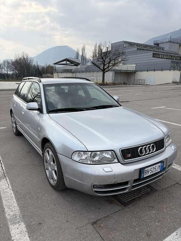 Usata Audi A4 264 CV (194 kW) 2000 Station wagon